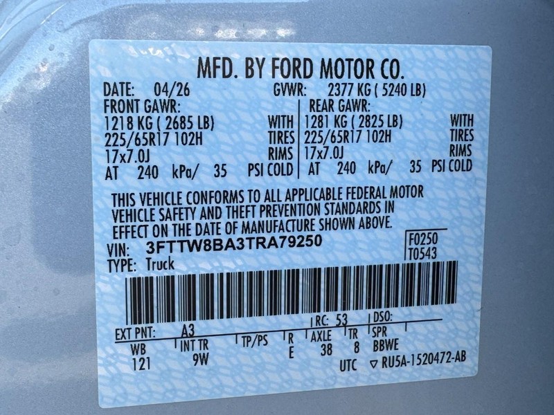 Ford Maverick Vehicle Image 15
