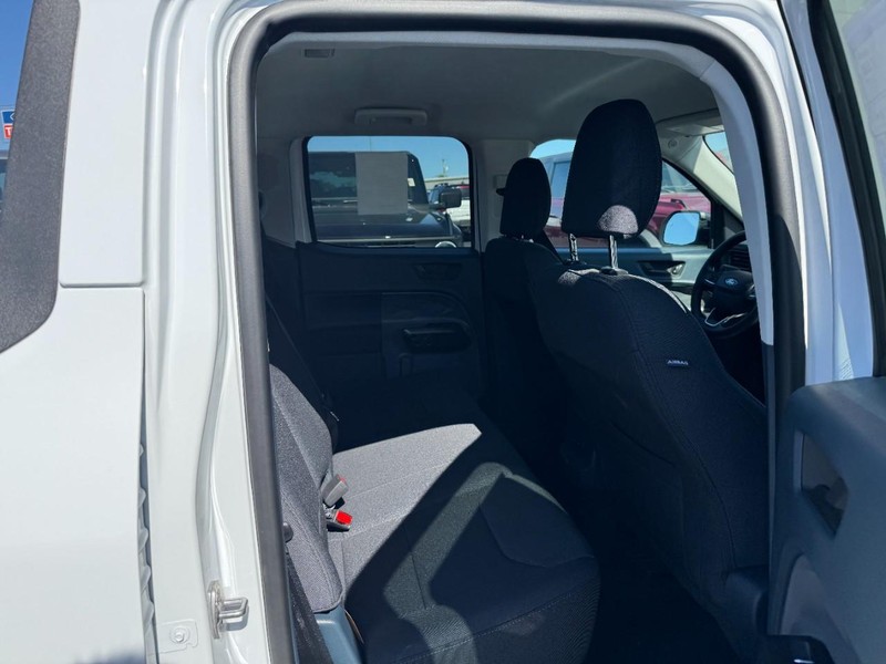 Ford Maverick Vehicle Image 05
