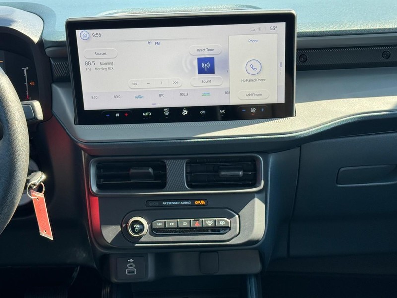 Ford Maverick Vehicle Image 08