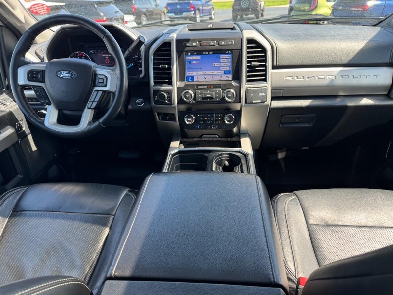 Ford Super Duty F-350 SRW Vehicle Image 11