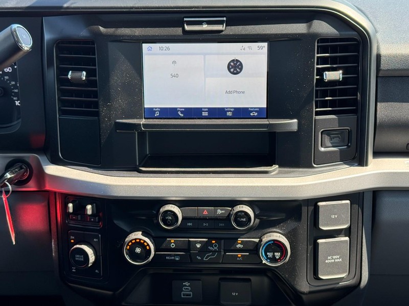 Ford Super Duty F-250 SRW Vehicle Image 08