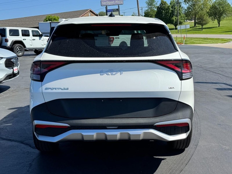 Kia Sportage Vehicle Image 04