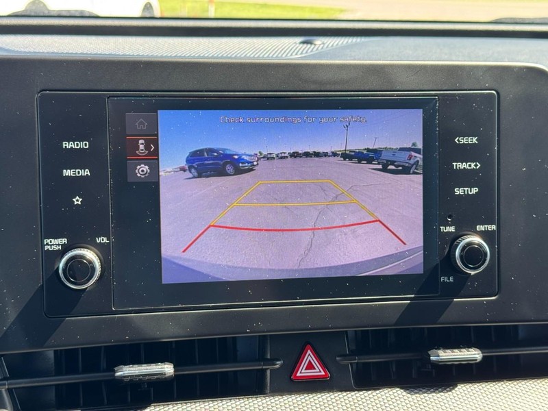 Kia Sportage Vehicle Image 21