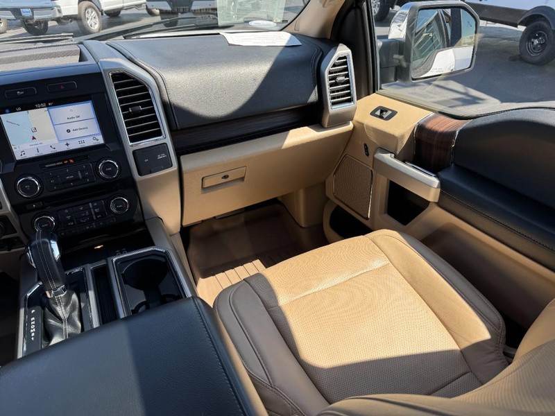 Ford F-150 Vehicle Image 16