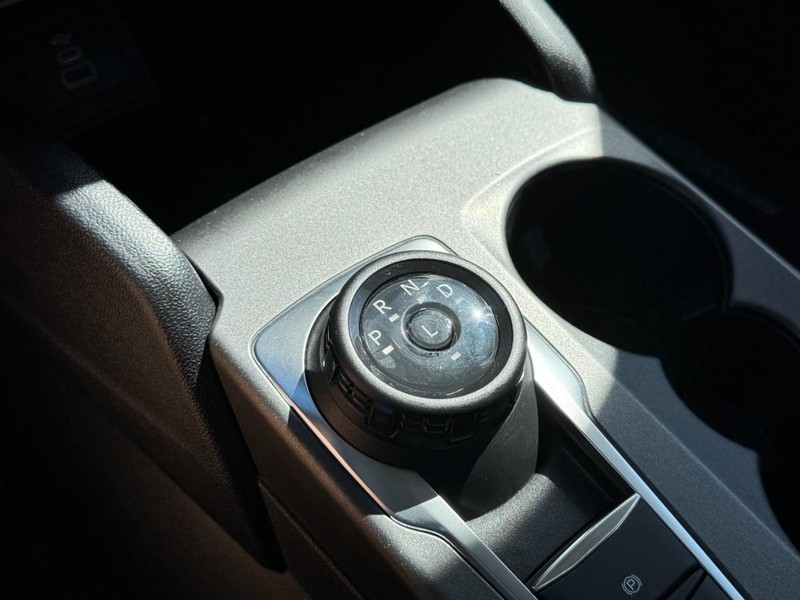 Ford Bronco Sport Vehicle Full-screen Gallery Image 19