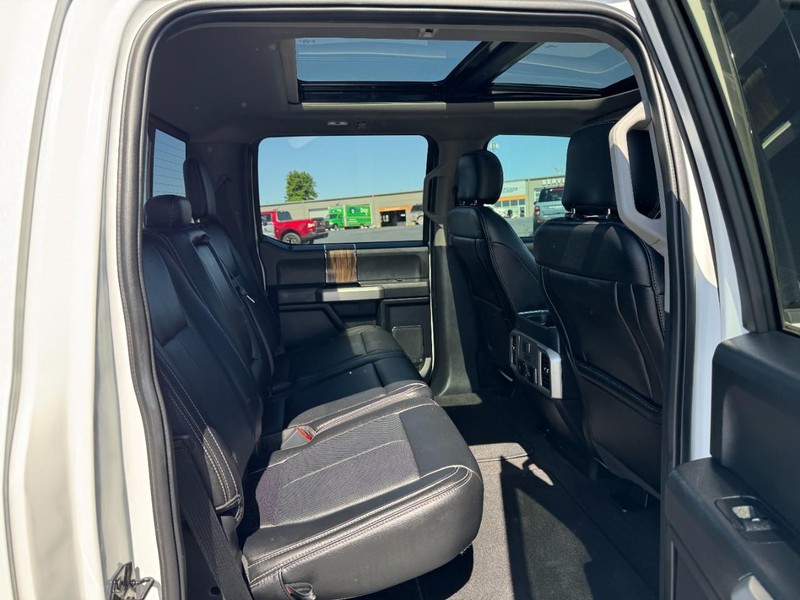 Ford F-150 Vehicle Image 10