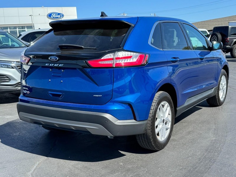 Ford Edge Vehicle Image 03