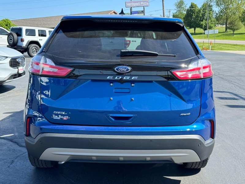 Ford Edge Vehicle Image 04