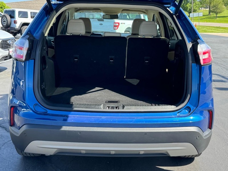 Ford Edge Vehicle Image 05