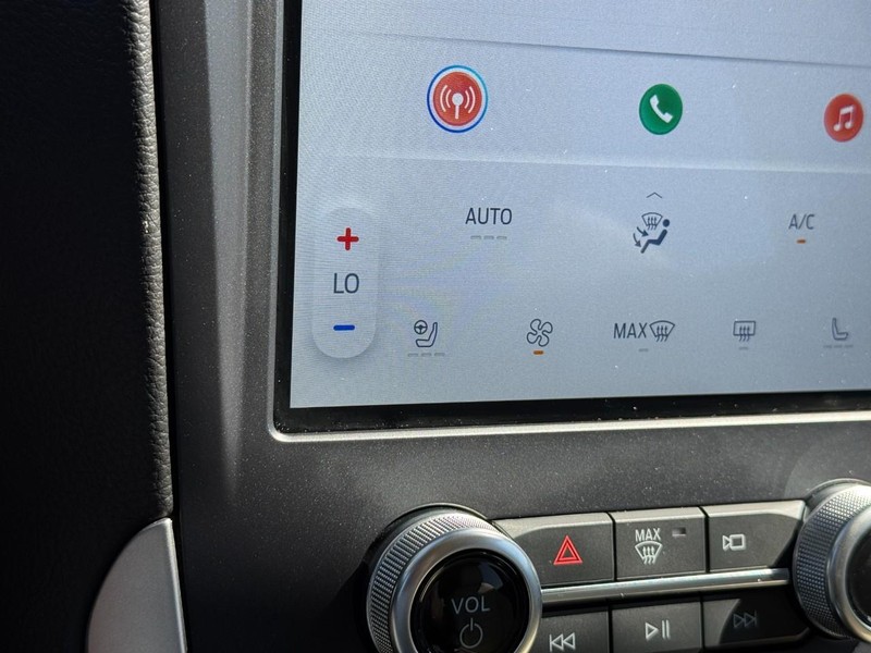 Ford Edge Vehicle Image 20