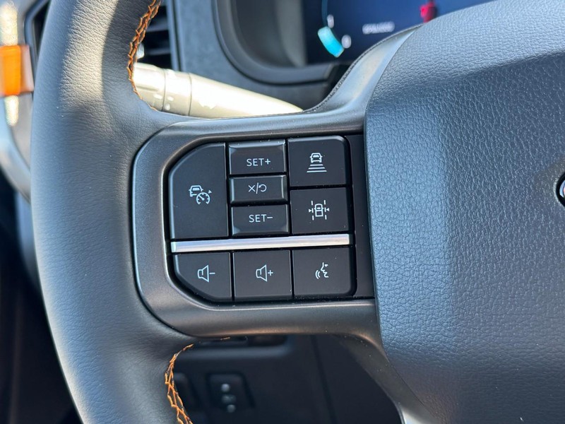 Ford F-150 Vehicle Image 11