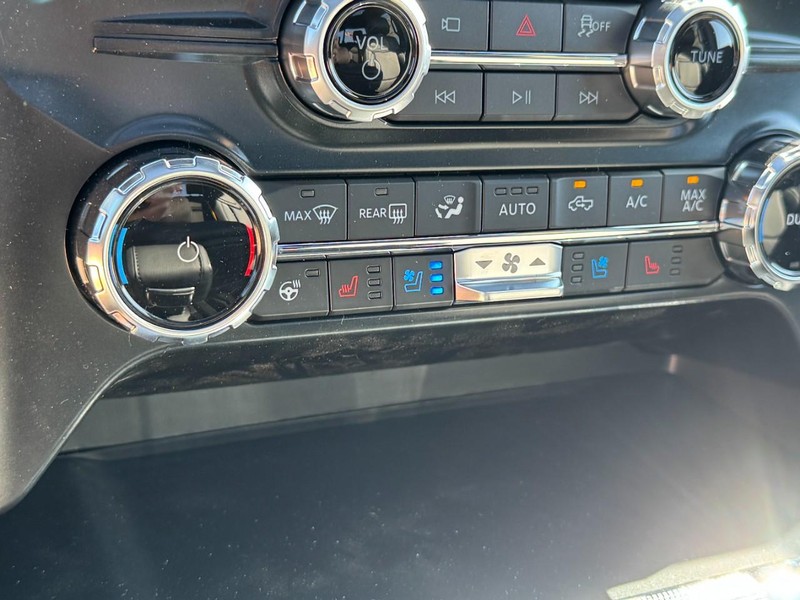 Ford F-150 Vehicle Image 13