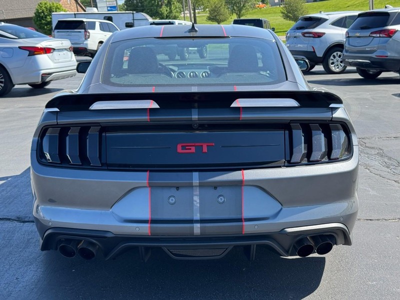 Ford Mustang Vehicle Image 04