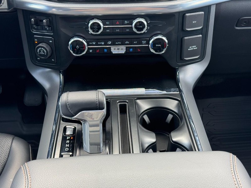 Ford F-150 Vehicle Image 09