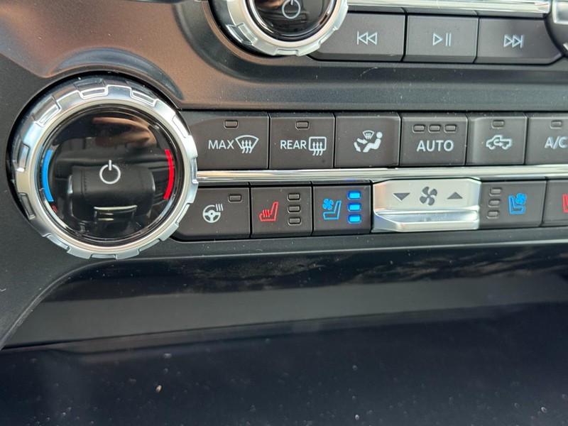 Ford F-150 Vehicle Image 13