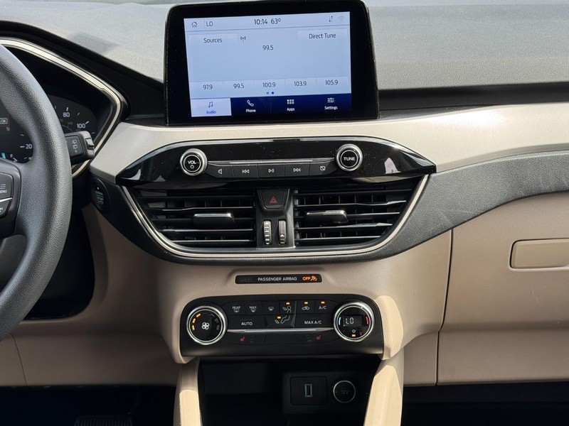 Ford Escape Vehicle Image 13