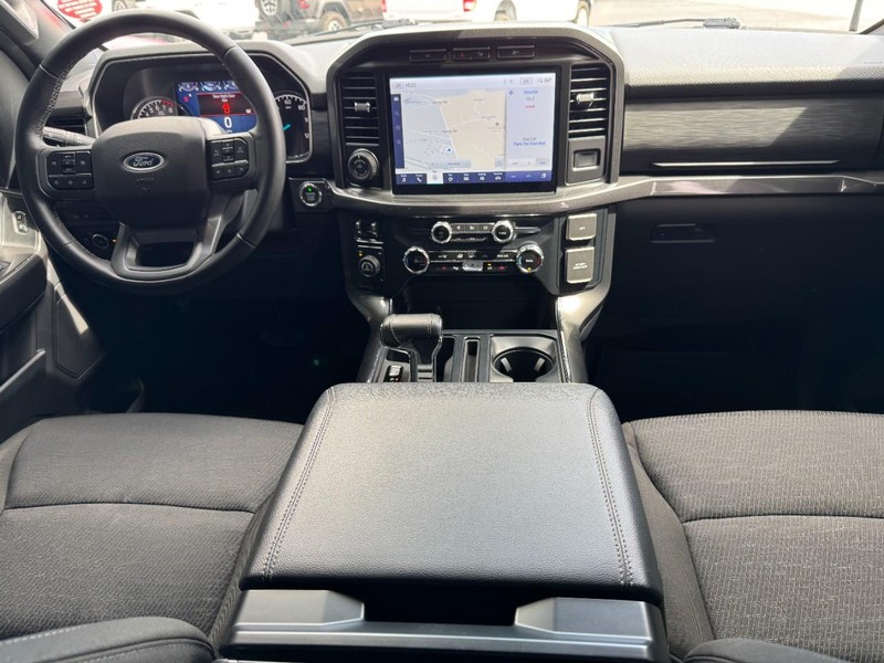 Ford F-150 Vehicle Image 11