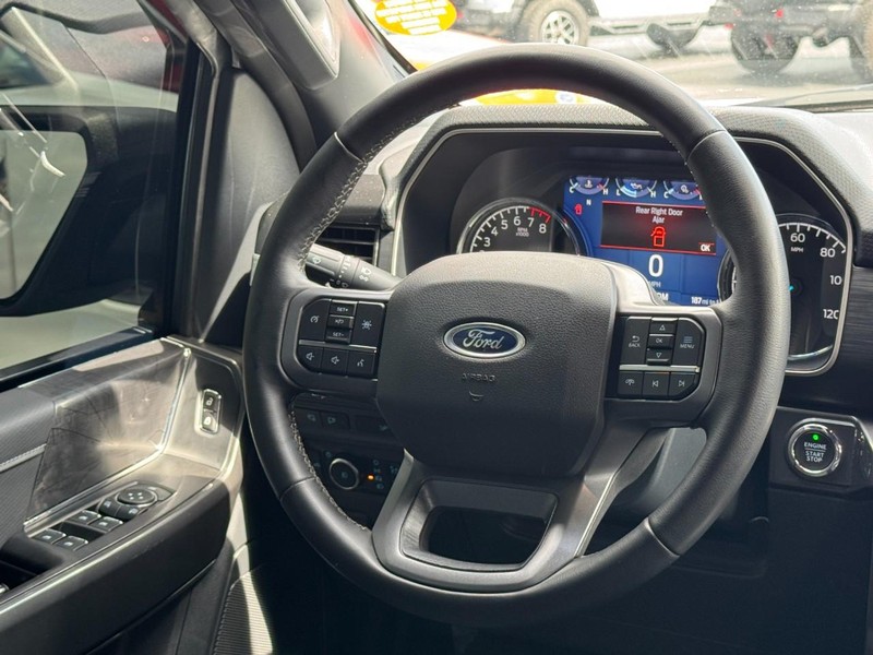 Ford F-150 Vehicle Image 12