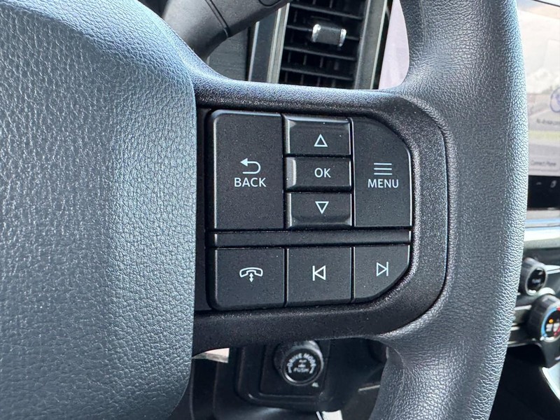 Ford F-150 Vehicle Image 11