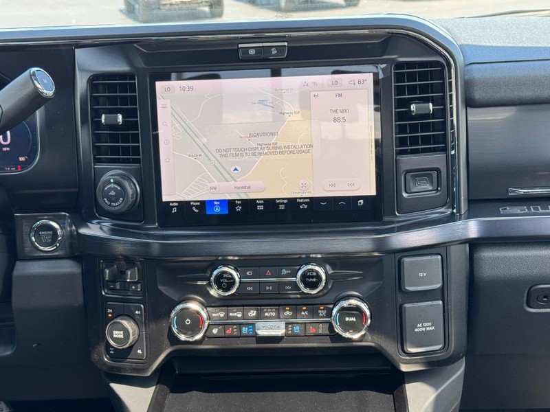 Ford Super Duty F-250 SRW Vehicle Image 08