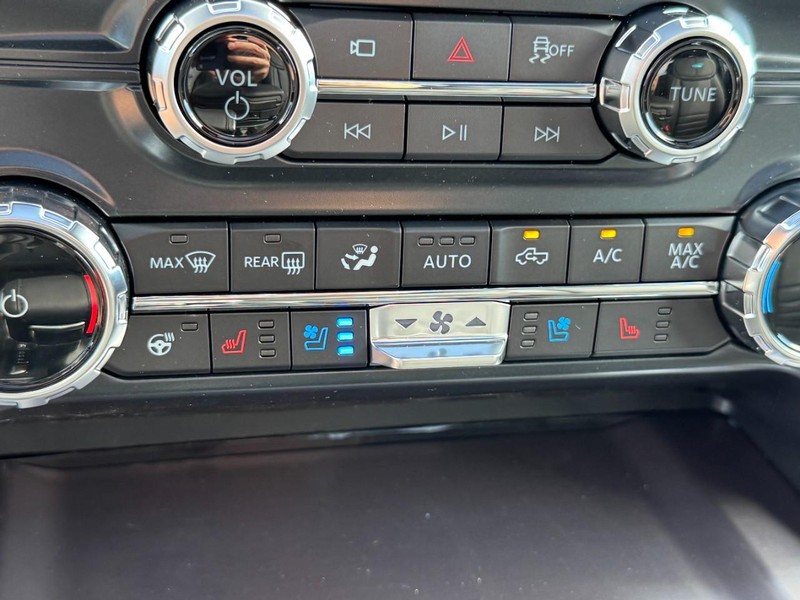 Ford F-150 Vehicle Image 15