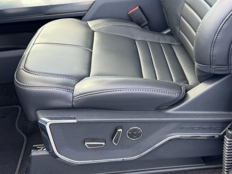 Ford F-150 Vehicle Image 18
