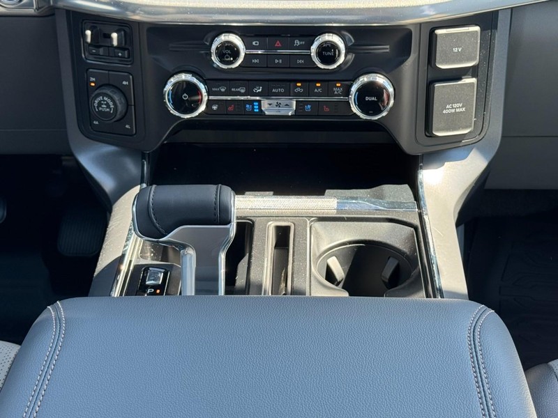 Ford F-150 Vehicle Image 09