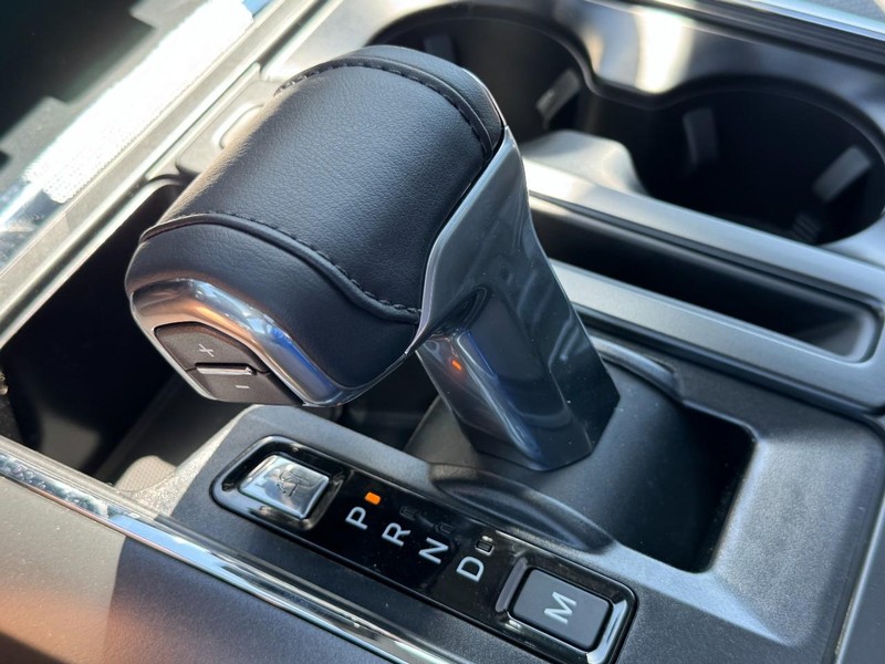 Ford F-150 Vehicle Image 13