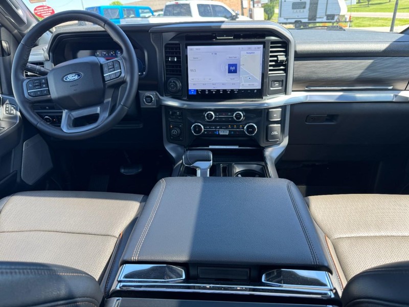 Ford F-150 Vehicle Image 13