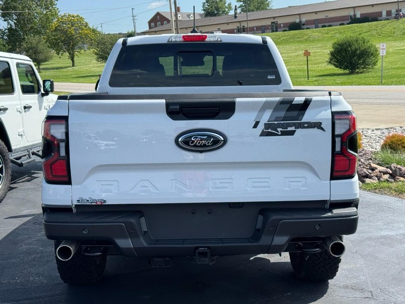 Ford Ranger Vehicle Full-screen Gallery Image 04