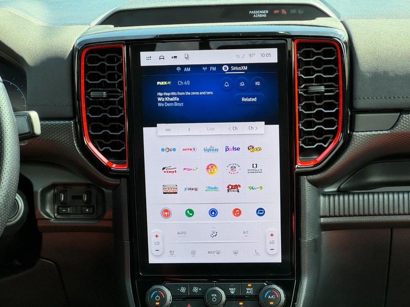 Ford Ranger Vehicle Full-screen Gallery Image 13