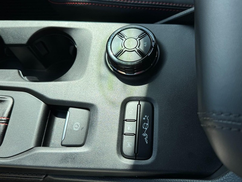 Ford Ranger Vehicle Full-screen Gallery Image 23