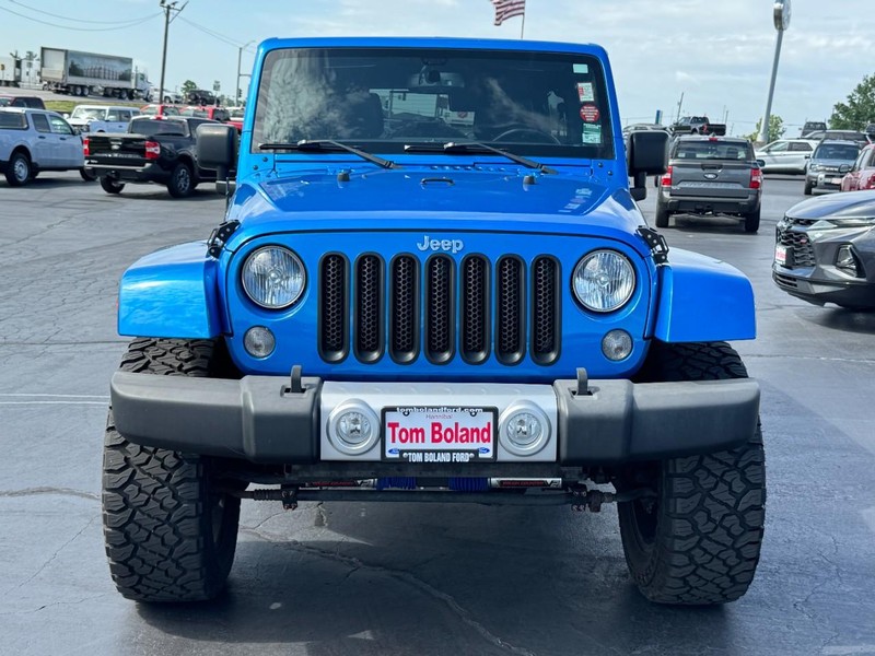 Jeep Wrangler Unlimited Vehicle Image 09