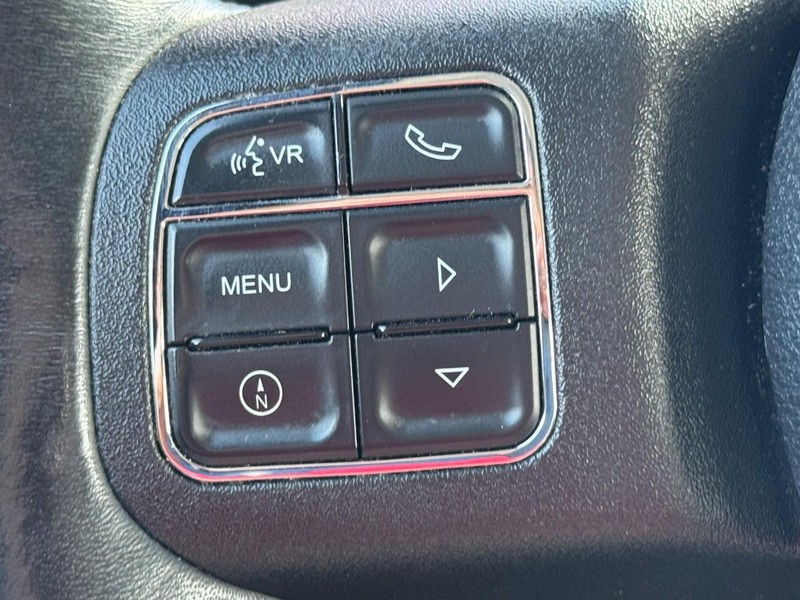 Jeep Wrangler Unlimited Vehicle Image 16