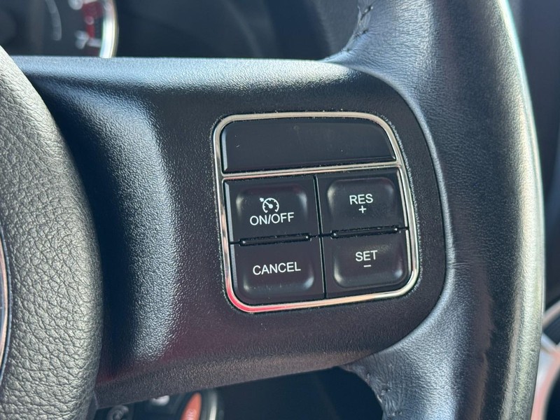 Jeep Wrangler Unlimited Vehicle Image 17