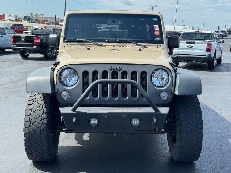 Jeep Wrangler Unlimited Vehicle Image 09