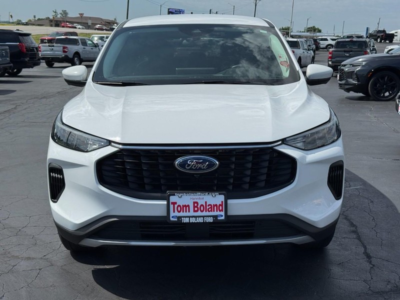 Ford Escape Vehicle Image 09