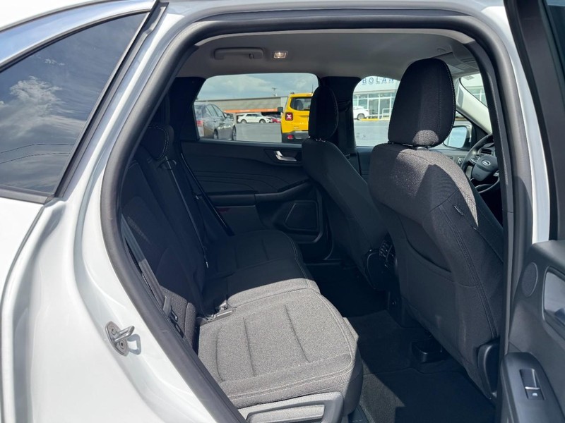 Ford Escape Vehicle Image 10