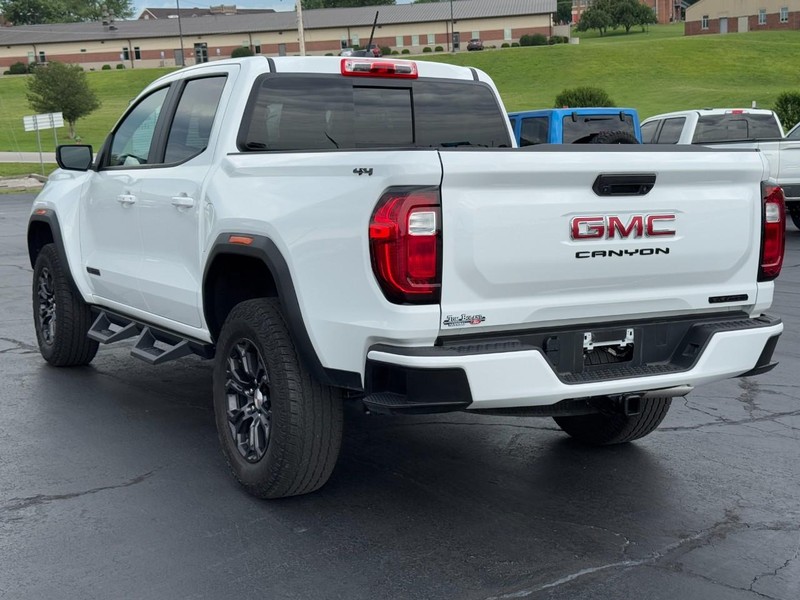 GMC Canyon Vehicle Image 06