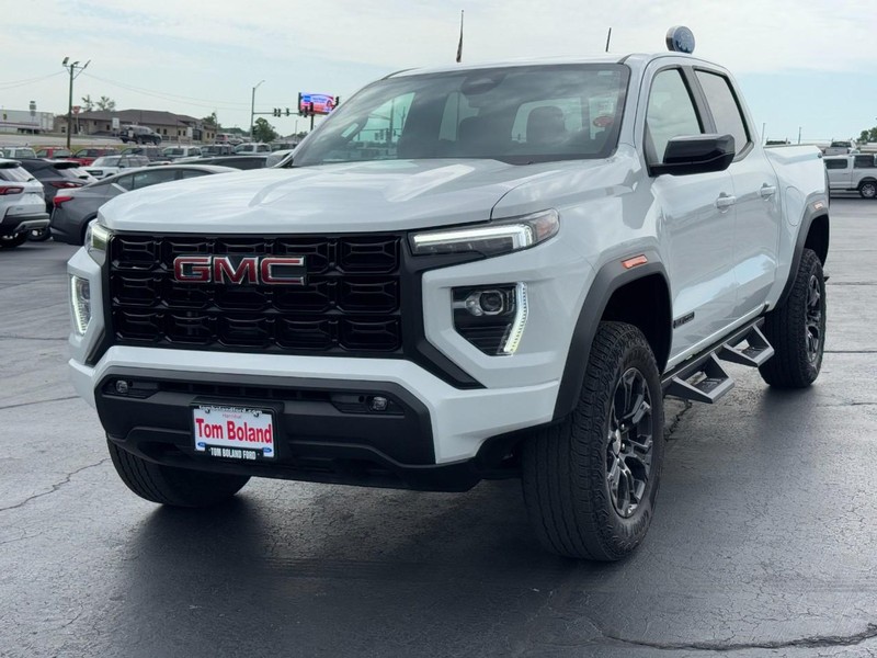 GMC Canyon Vehicle Image 08