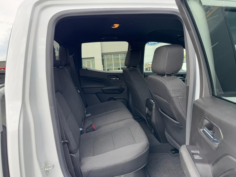 GMC Canyon Vehicle Image 10