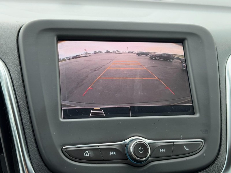 Chevrolet Equinox Vehicle Image 20