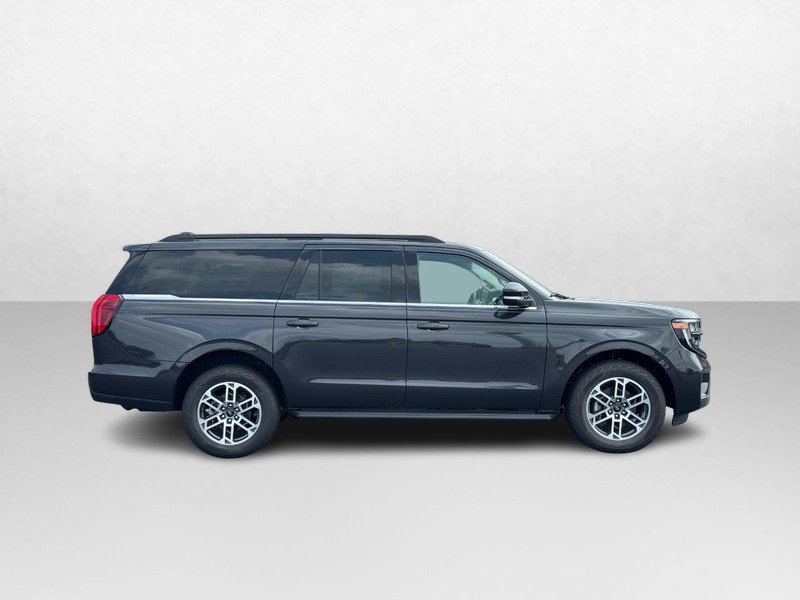 Ford Expedition Max Vehicle Image 02