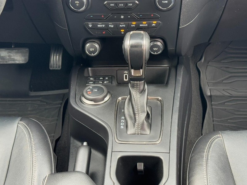Ford Ranger Vehicle Image 14