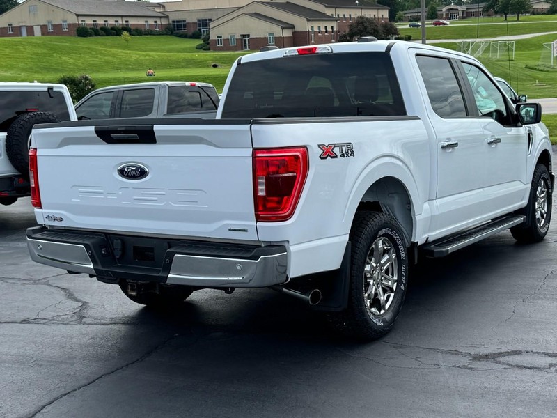 Ford F-150 Vehicle Full-screen Gallery Image 03