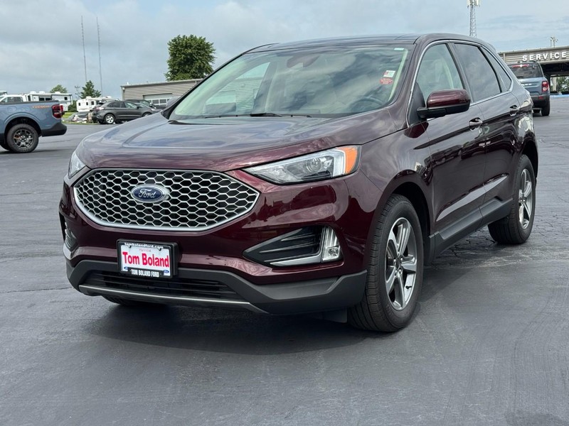 Ford Edge Vehicle Full-screen Gallery Image 08