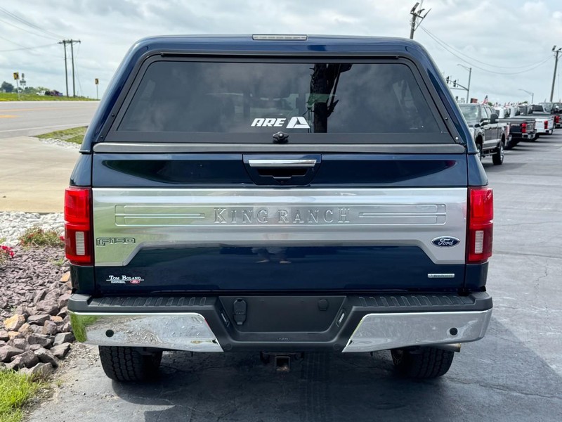 Ford F-150 Vehicle Full-screen Gallery Image 04