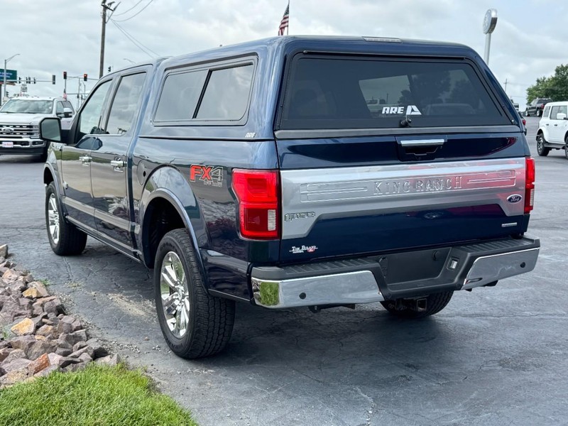 Ford F-150 Vehicle Full-screen Gallery Image 06