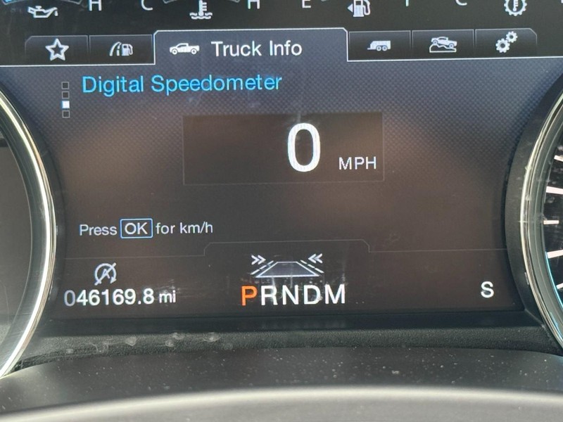 Ford F-150 Vehicle Full-screen Gallery Image 19