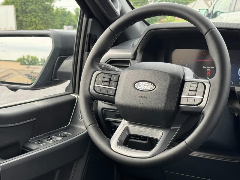 Ford F-150 Vehicle Image 07